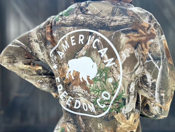 Men's Camo Pocketed Longsleeve (Circle Bison Logo)