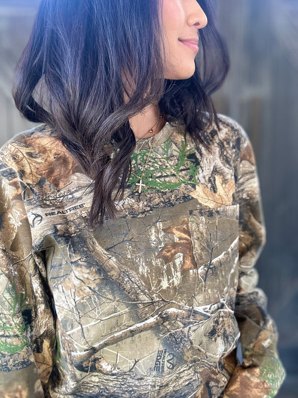 Realtree Edge Longsleeve Pocket Camo Psalm 23